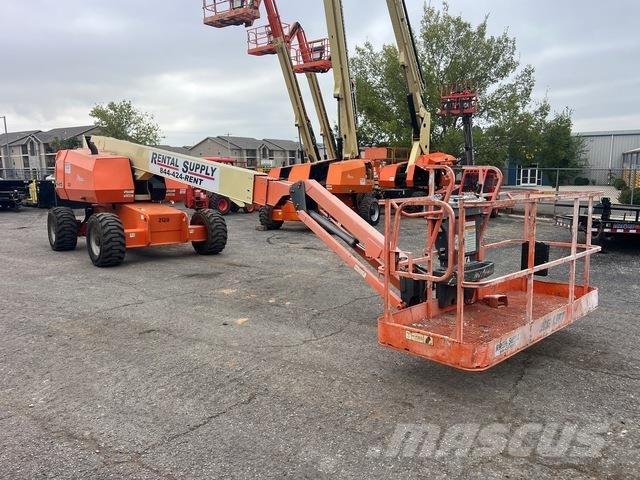 JLG 660SJ 관절형 전동이동 리프트