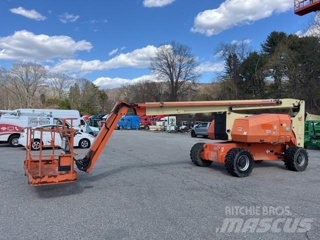 JLG 800 AJ 관절형 전동이동 리프트