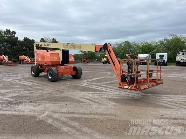 JLG 800 AJ 관절형 전동이동 리프트