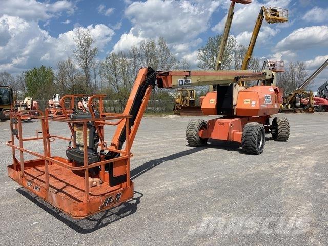 JLG 800 AJ 관절형 전동이동 리프트