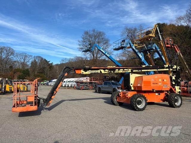 JLG 800 AJ 관절형 전동이동 리프트