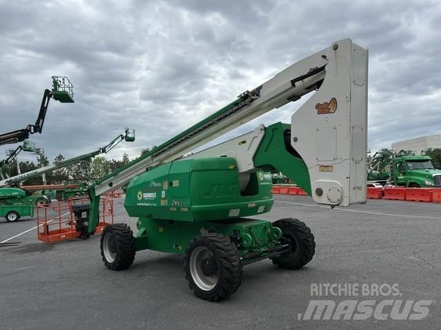 JLG 800A 관절형 전동이동 리프트