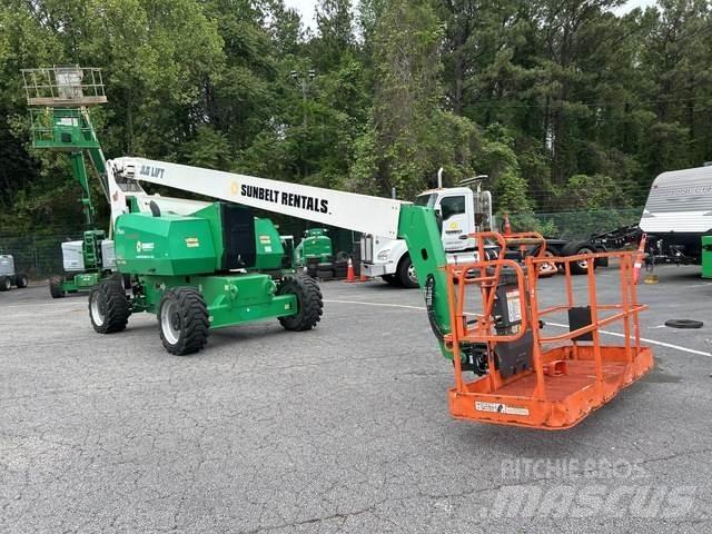 JLG 800A 관절형 전동이동 리프트