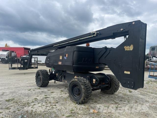 JLG 800A 관절형 전동이동 리프트