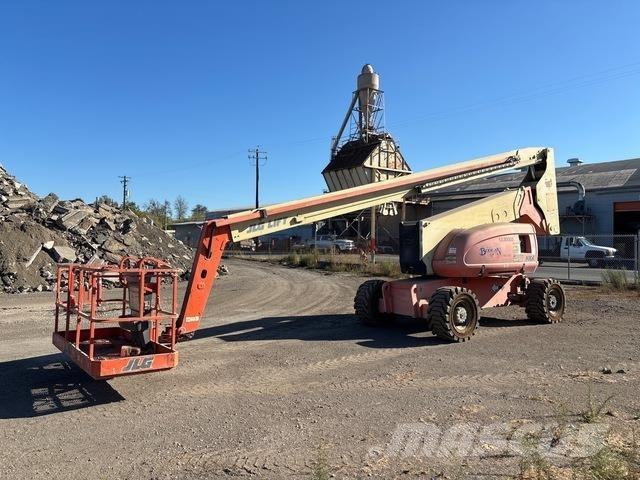JLG 800A 관절형 전동이동 리프트