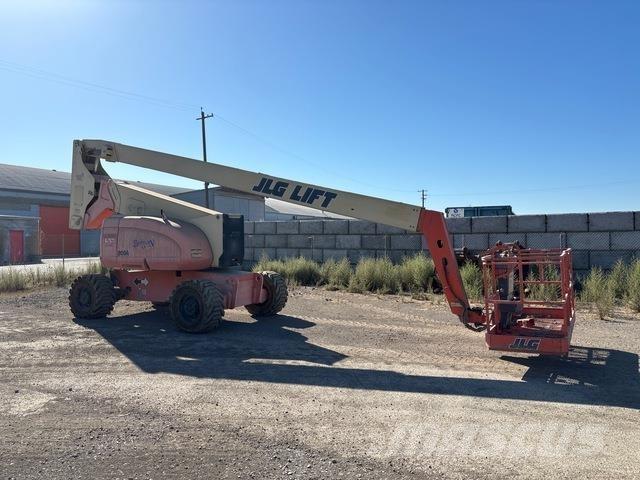 JLG 800A 관절형 전동이동 리프트