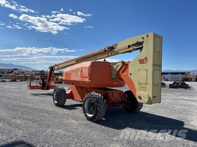 JLG 800AJ 관절형 전동이동 리프트