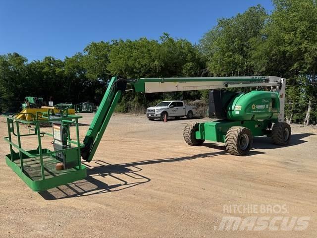 JLG 800AJ 관절형 전동이동 리프트