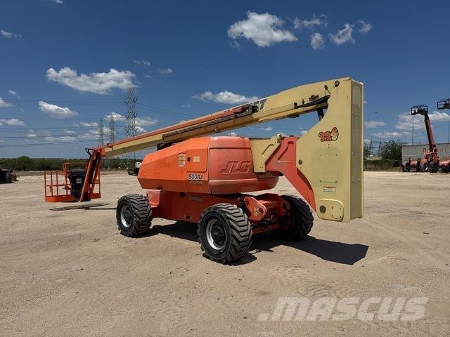 JLG 800AJ 관절형 전동이동 리프트