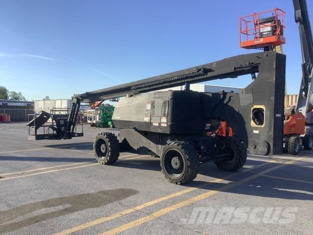 JLG 800AJ 관절형 전동이동 리프트