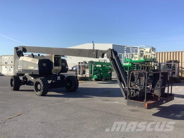 JLG 800AJ 관절형 전동이동 리프트