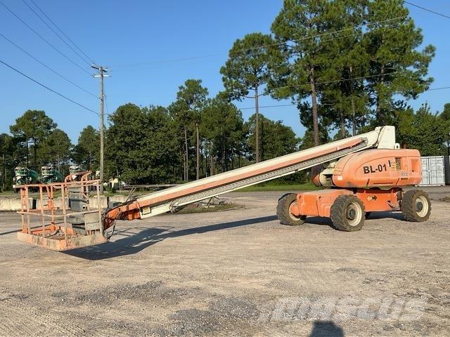 JLG 800S 견인식 전동이동 리프트