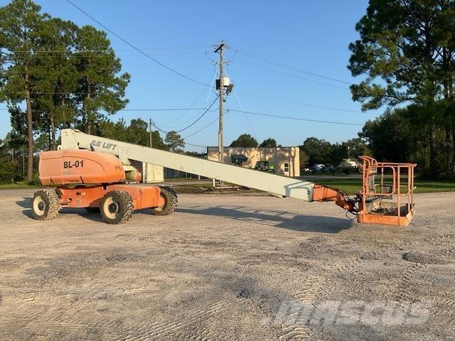 JLG 800S 견인식 전동이동 리프트