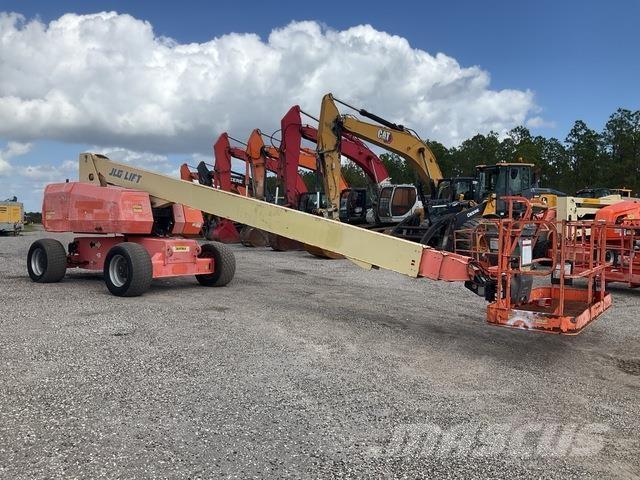 JLG 800S 견인식 전동이동 리프트