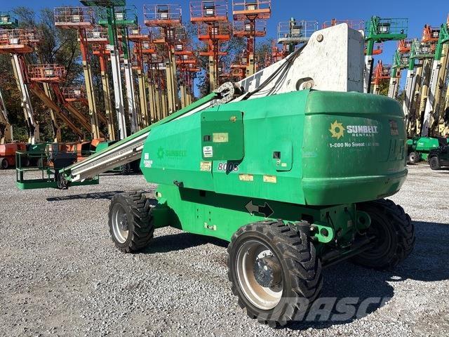 JLG 800S 견인식 전동이동 리프트