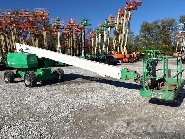 JLG 800S 견인식 전동이동 리프트