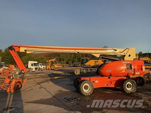 JLG 860SJ 관절형 전동이동 리프트