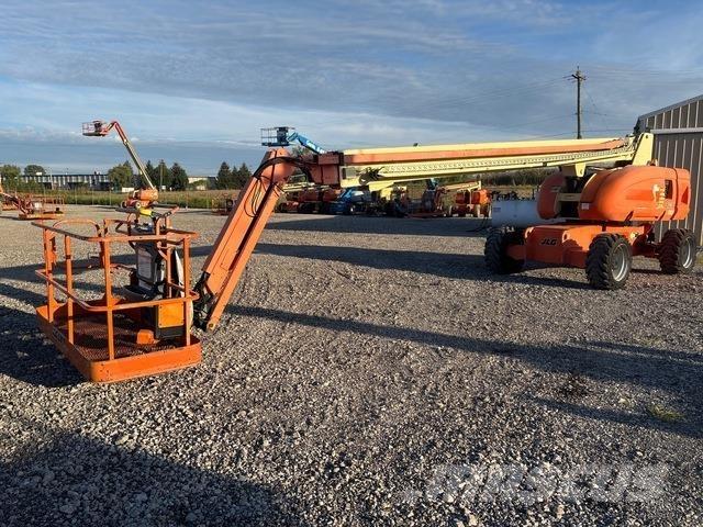 JLG 860SJ 견인식 전동이동 리프트