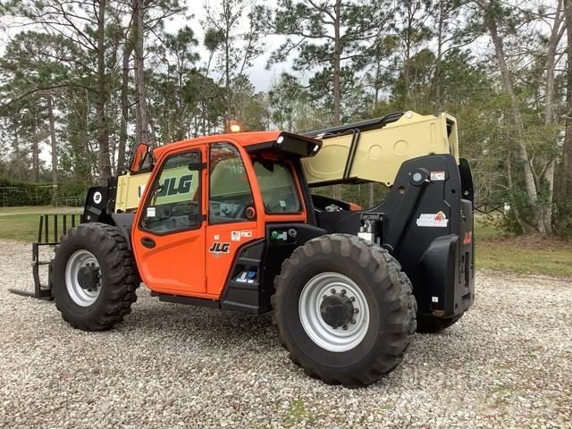 JLG 943 텔러 핸들러