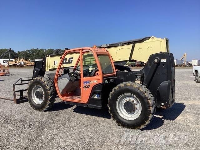 JLG 943 텔러 핸들러
