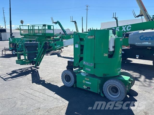 JLG E300 AJP 관절형 전동이동 리프트