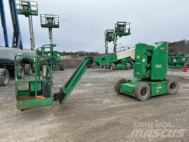 JLG E300AJ 관절형 전동이동 리프트