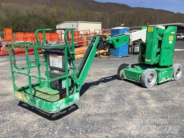 JLG E300AJP 관절형 전동이동 리프트