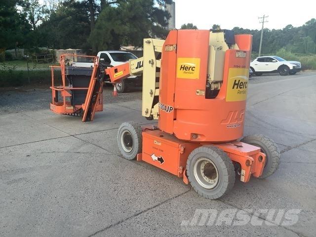 JLG E300AJP 관절형 전동이동 리프트