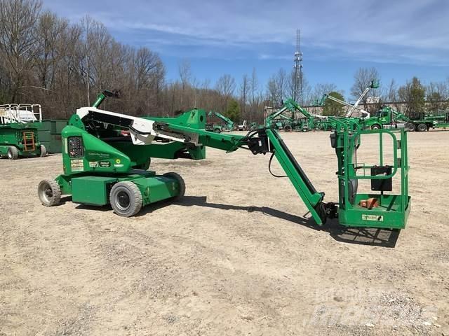 JLG E400AJPN 관절형 전동이동 리프트