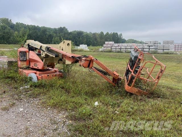 JLG E400AJPN 관절형 전동이동 리프트