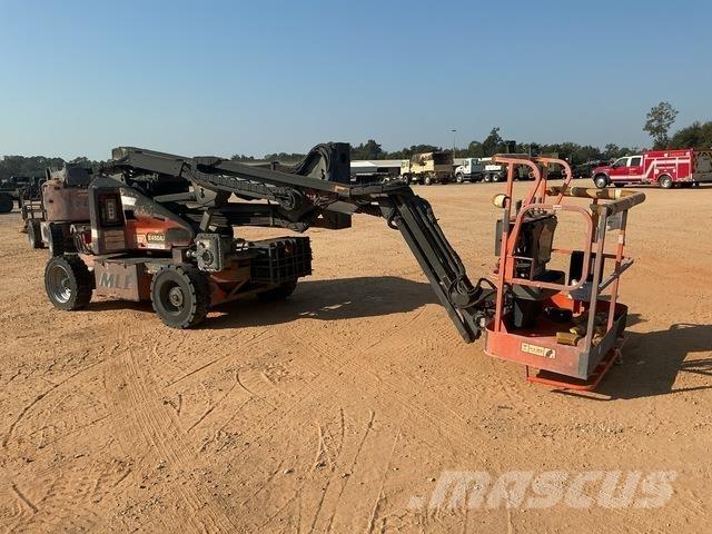 JLG E450AJ 관절형 전동이동 리프트