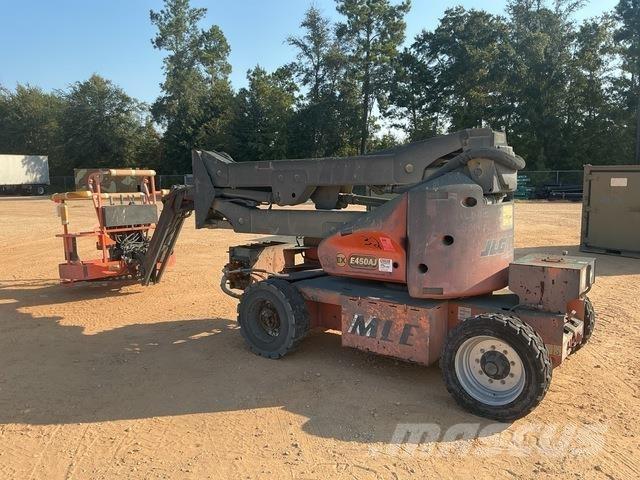 JLG E450AJ 관절형 전동이동 리프트