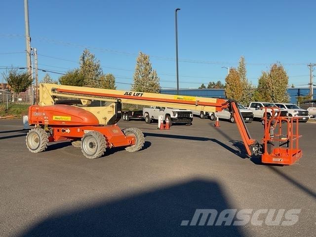 JLG M600J 견인식 전동이동 리프트