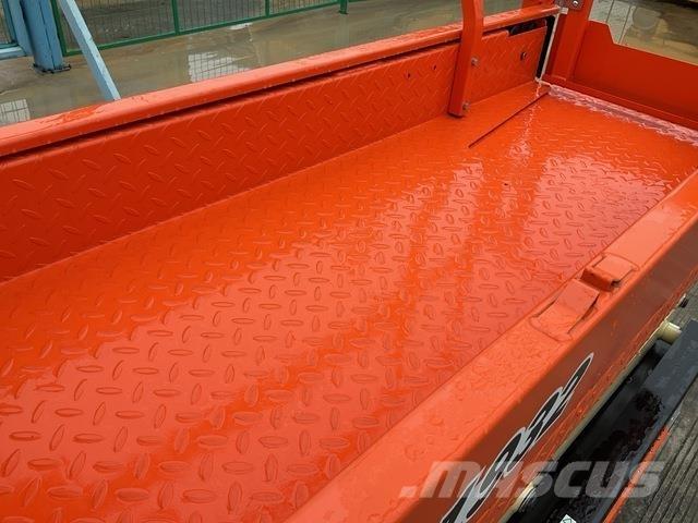 JLG R1932 가위형 리프트
