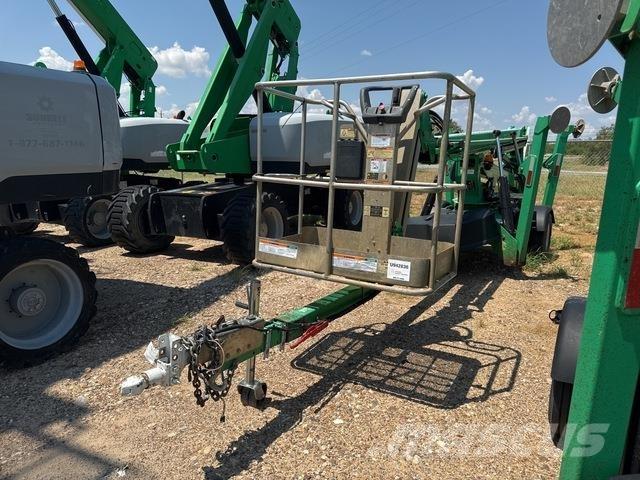 JLG T500J 트레일러 탑재 고소작업대