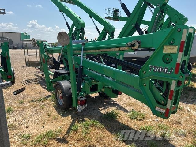 JLG T500J 트레일러 탑재 고소작업대
