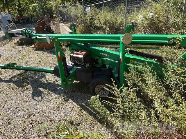 JLG T500J 트레일러 탑재 고소작업대