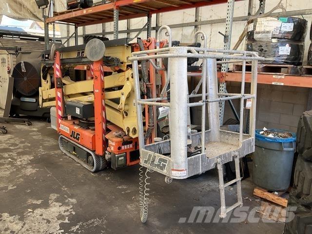 JLG X600AJ 관절형 전동이동 리프트