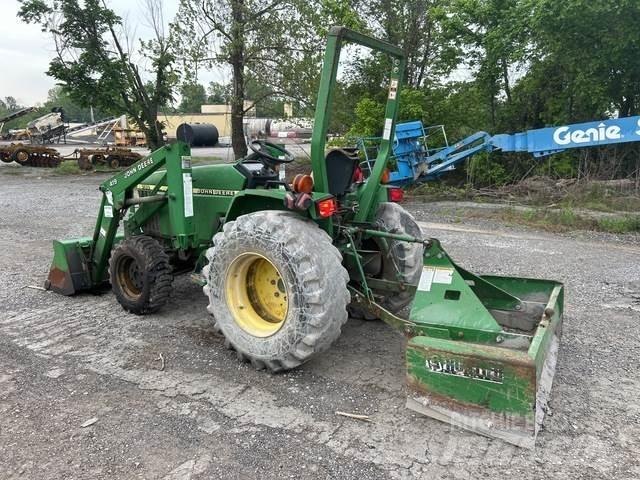 John Deere  소형 트랙터