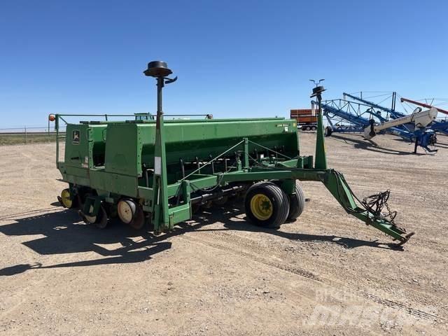 John Deere 750 드릴