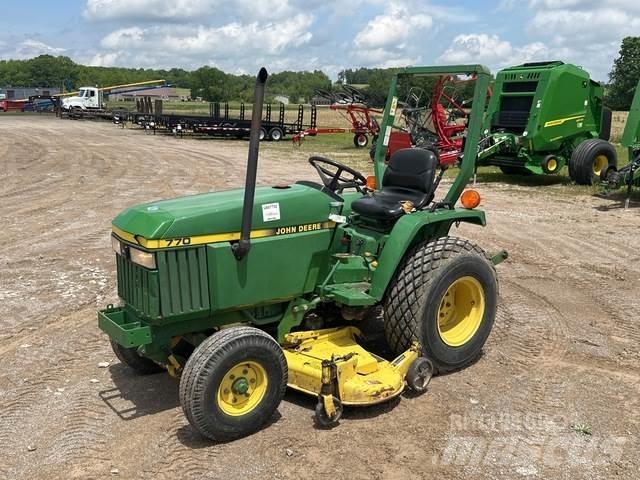 John Deere 770 소형 트랙터