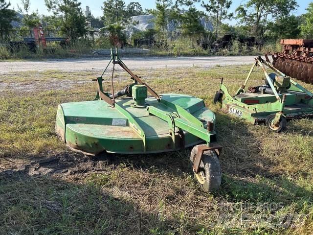 John Deere MX6 목장 제초기 및 토퍼