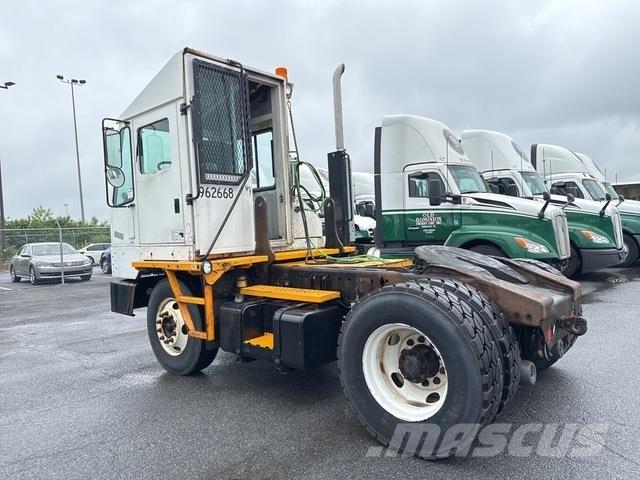 Kalmar 30 터미널 트랙터