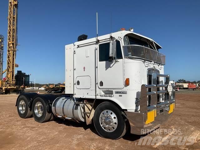 Kenworth K100E 트랙터 유닛
