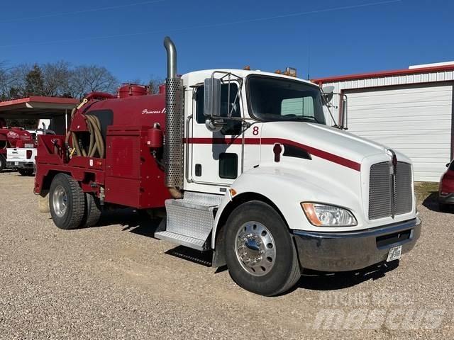 Kenworth T270 콤비/진공 트럭