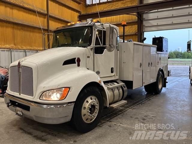 Kenworth T270 시립/다목적 차량