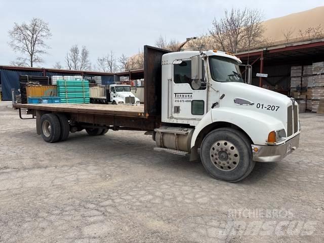 Kenworth T300 플랫베드/드롭사이드 트럭