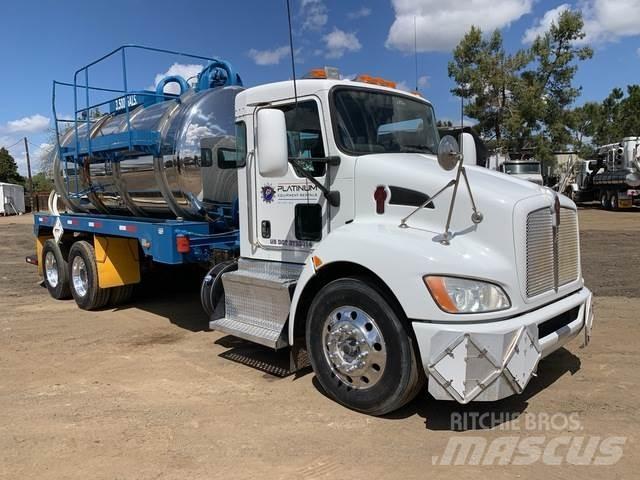Kenworth T370 콤비/진공 트럭