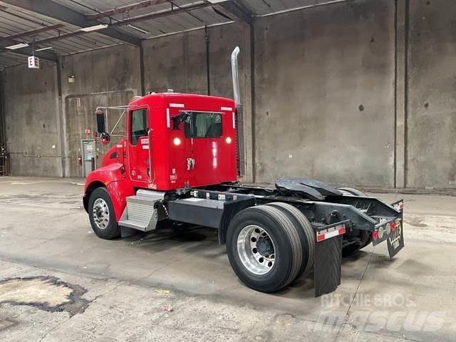 Kenworth T370 트랙터 유닛