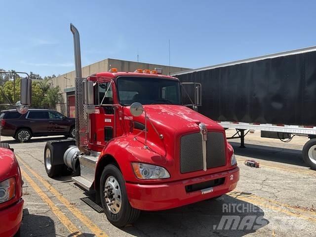 Kenworth T370 트랙터 유닛